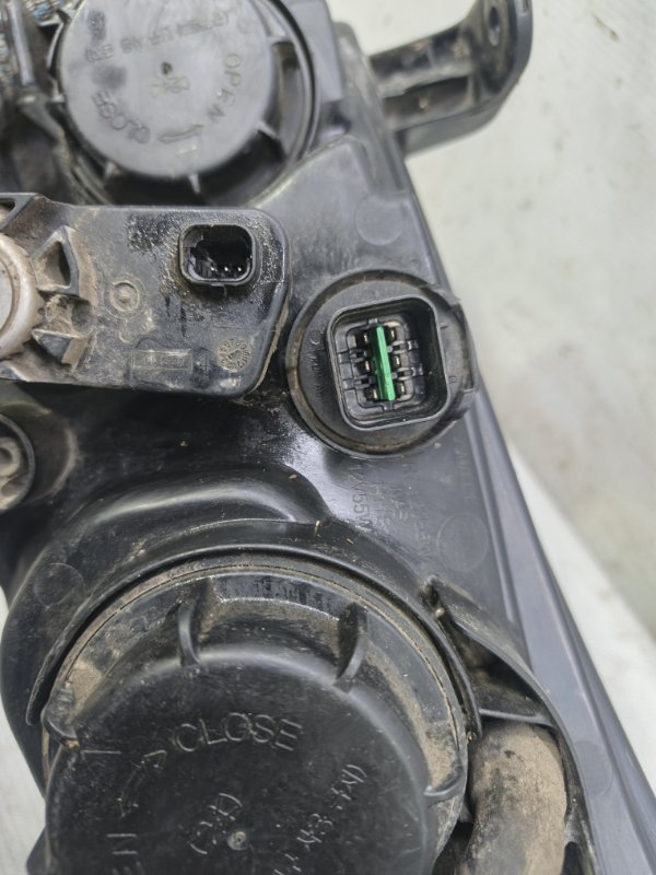 Фара Kia Cerato 2010 TD