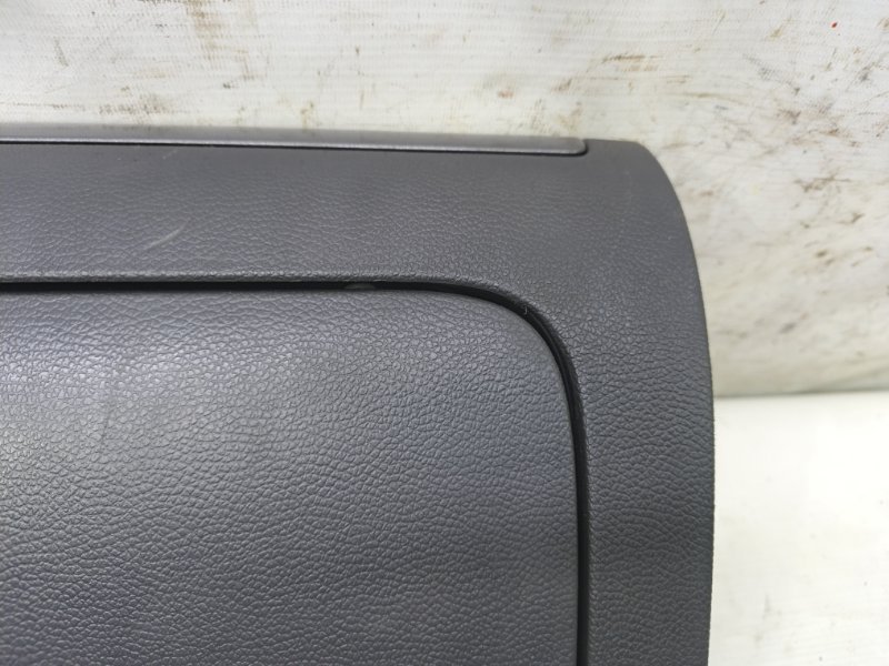 Бардачок Volkswagen Jetta 2008