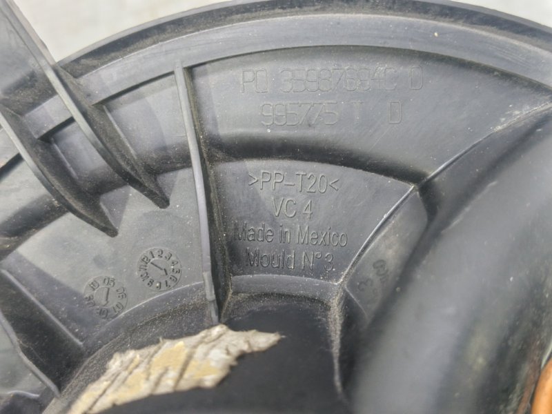 Моторчик печки Volkswagen Jetta 2008