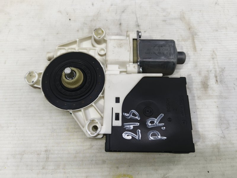 Моторчик стеклоподъемника Volkswagen Jetta 2008