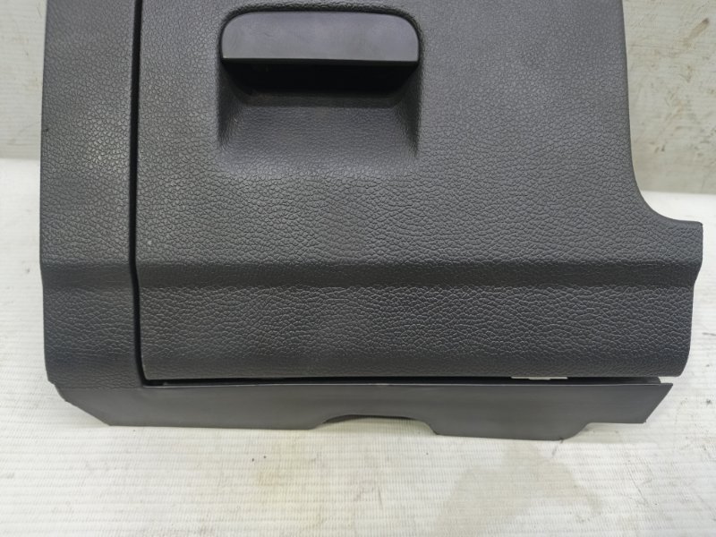 Накладка декоративная Volkswagen Jetta 2008