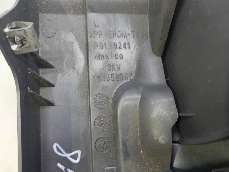 Накладка декоративная Volkswagen Jetta 2008