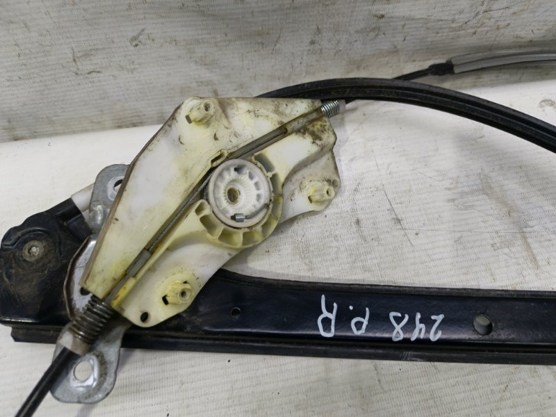 Стеклоподъемник Volkswagen Jetta 2008