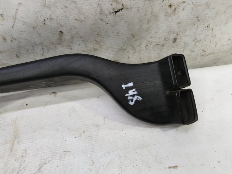 Воздуховод Volkswagen Jetta 2008