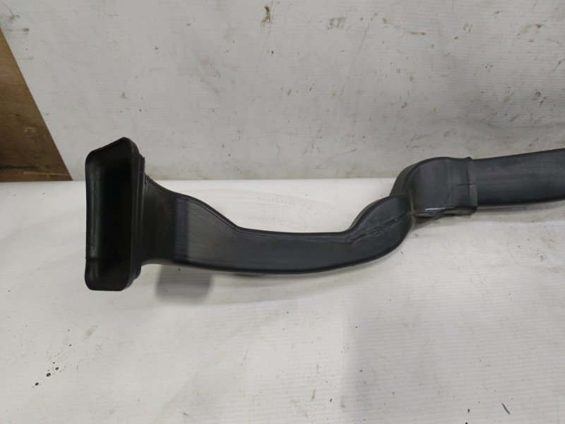 Воздуховод Volkswagen Jetta 2008