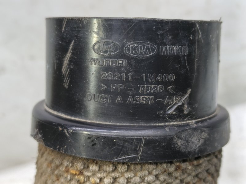 Патрубок воздушного фильтра Kia Cerato 2010 TD