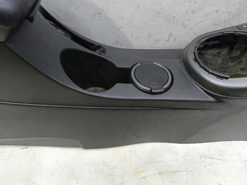 Подлокотник Kia Cerato 2010 TD