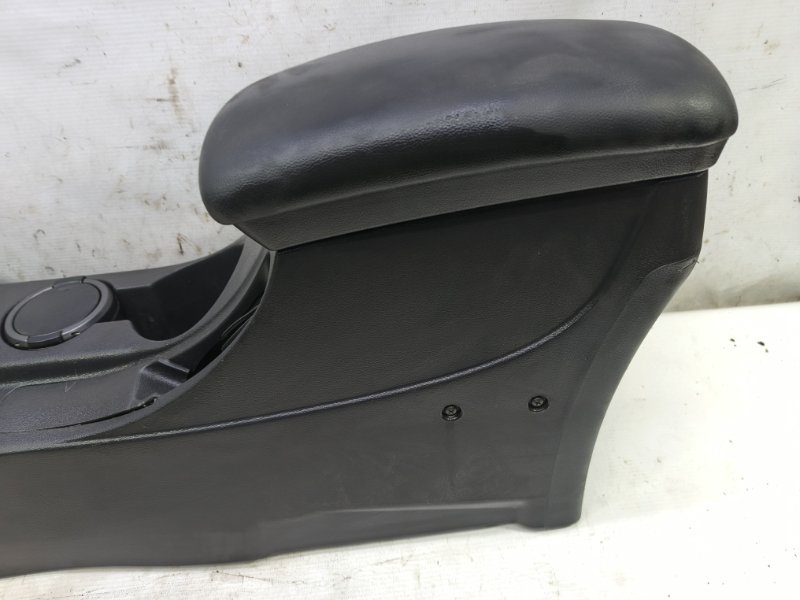 Подлокотник Kia Cerato 2010 TD