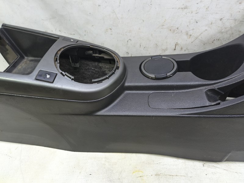 Подлокотник Kia Cerato 2010 TD