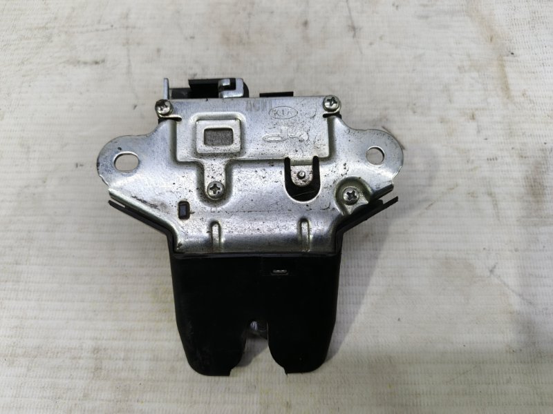 Замок багажника Kia Cerato 2010 TD