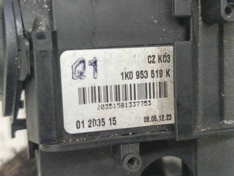 Подрулевой переключатель Volkswagen Jetta 2008