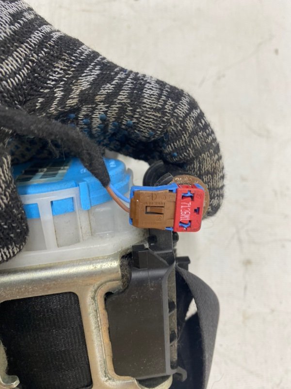 Ремень безопасности lada vesta 2022