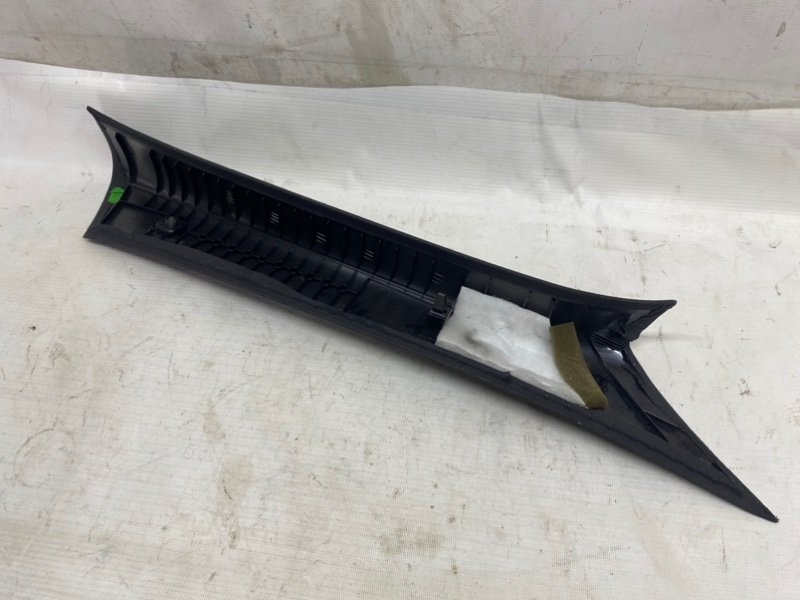 Обшивка стойки Mercedes CLA - Class 2015 CLA 180