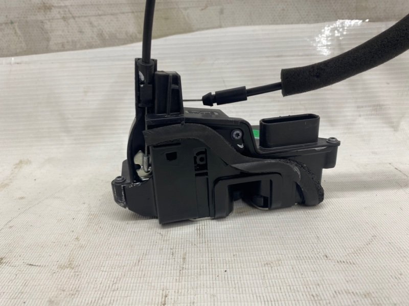 Замок двери Omoda C5 2023