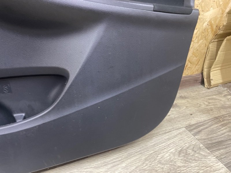 Обшивка двери Toyota Corolla 2008 E150
