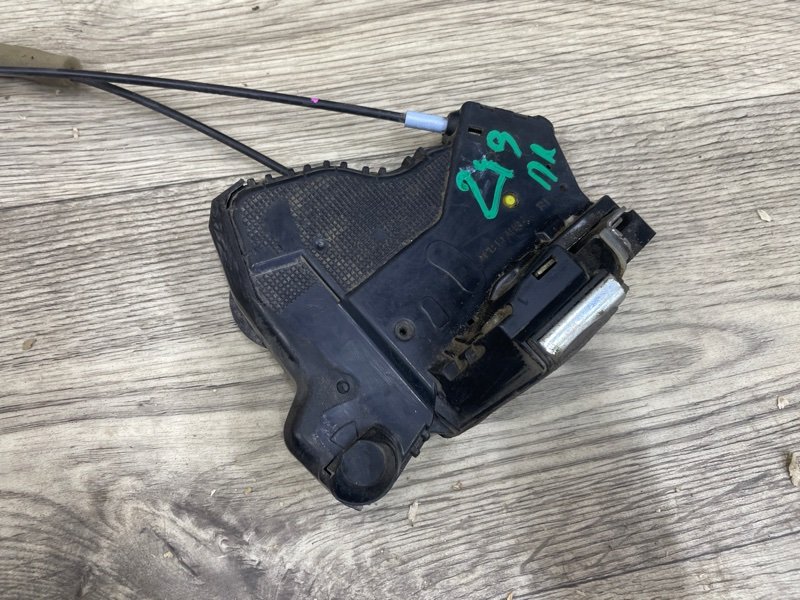 Замок двери Toyota Corolla 2008 E150