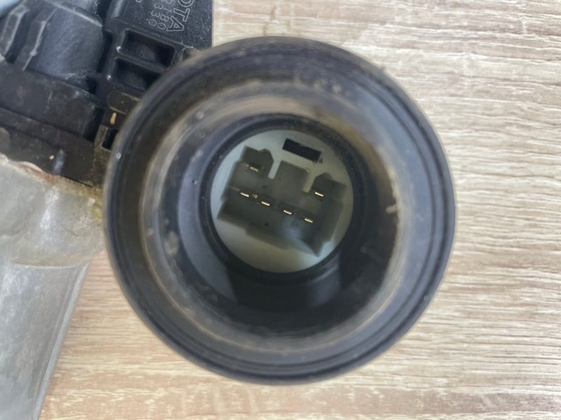 Стеклоподъемник Toyota Corolla 2008 E150