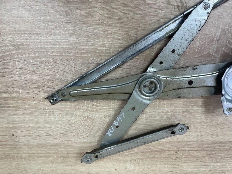 Стеклоподъемник Toyota Corolla 2008 E150