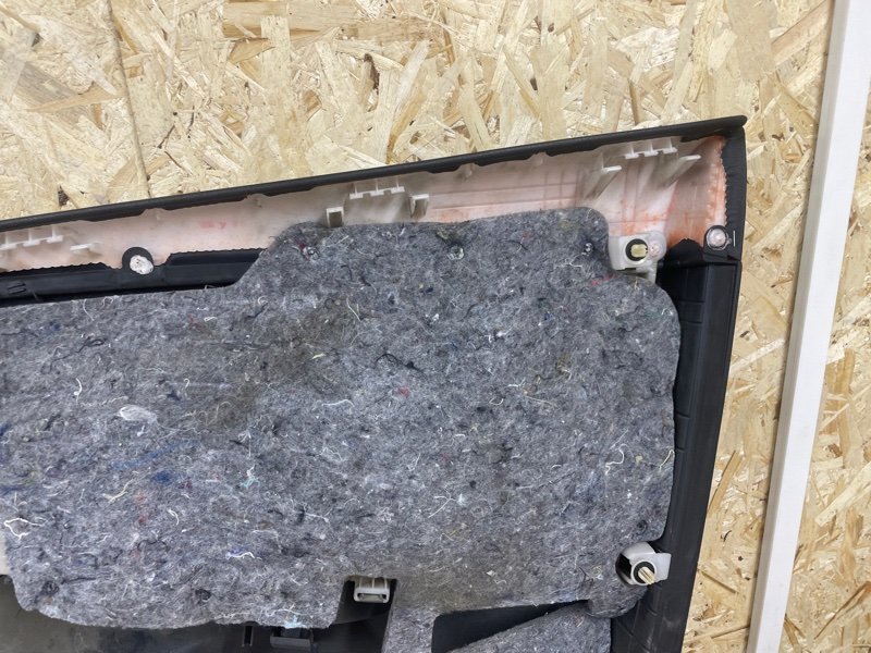 Обшивка двери Toyota Corolla 2008 E150