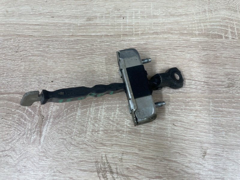 Ограничитель двери Toyota Corolla 2008 E150