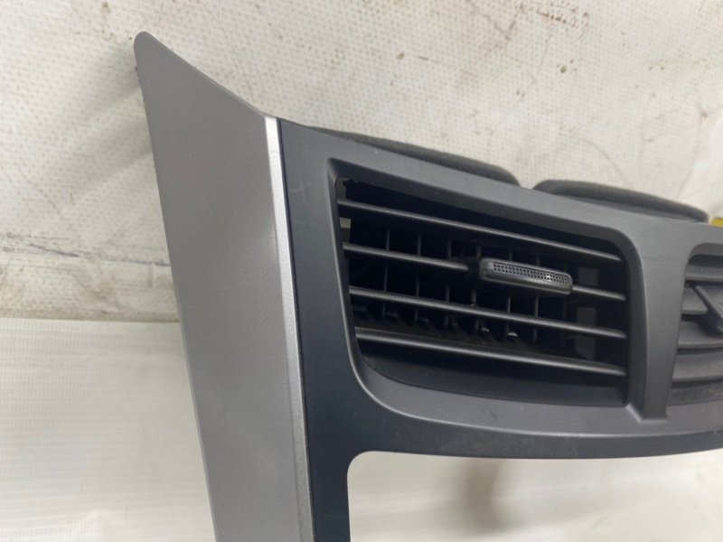 Дефлектор воздушный Hyundai Solaris 2015