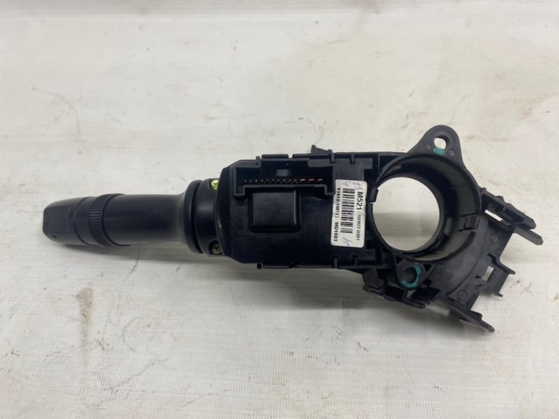 Переключатель подрулевой Hyundai Solaris 2015