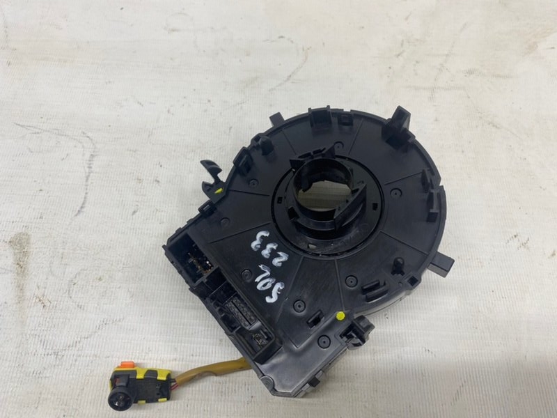 Шлейф подрулевой Hyundai Solaris 2015