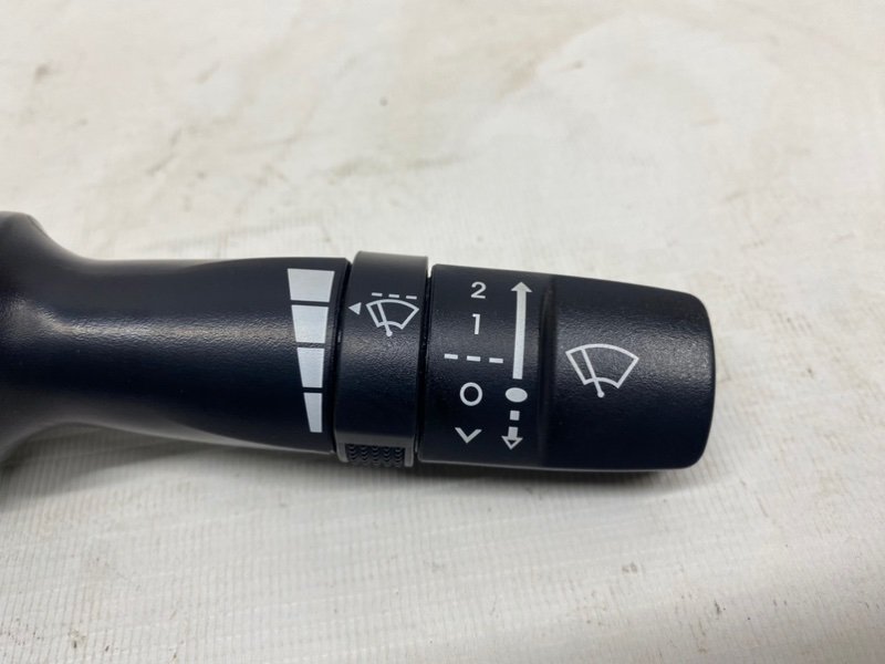 Переключатель подрулевой Hyundai Solaris 2015