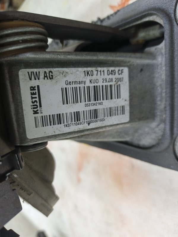 Трос МКПП Volkswagen Jetta 2008