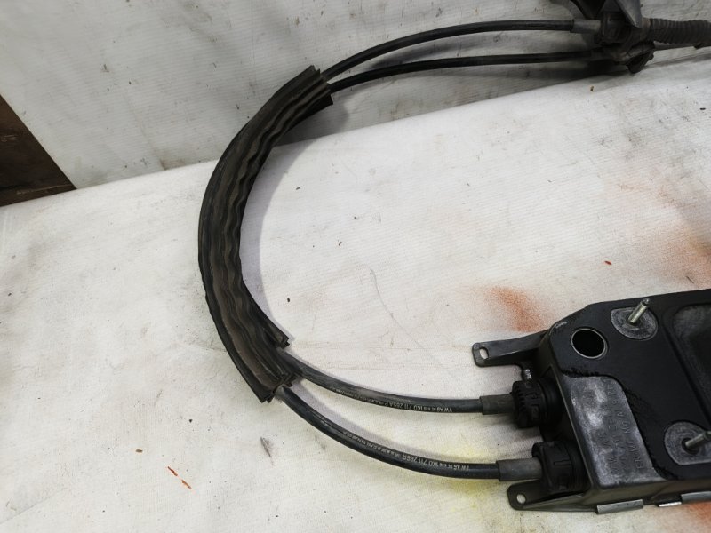 Трос МКПП Volkswagen Jetta 2008