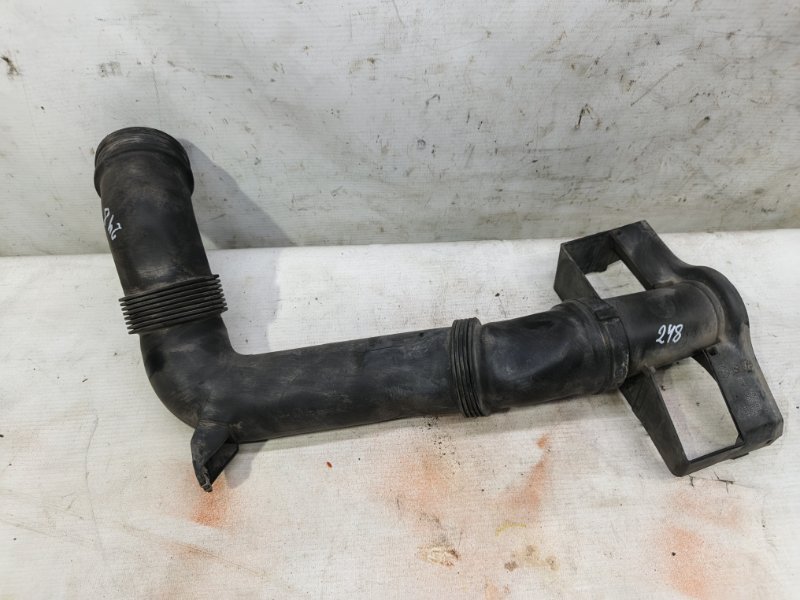 Патрубок воздушного фильтра Volkswagen Jetta 2008