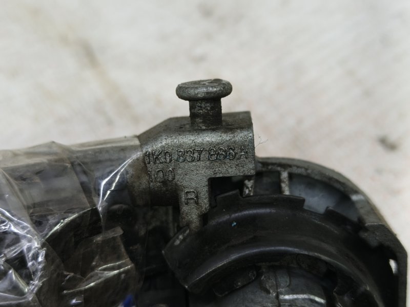 Ручка двери Volkswagen Jetta 2008