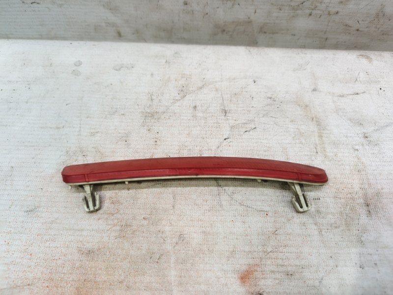 Отражатель в бампер Volkswagen Jetta 2008