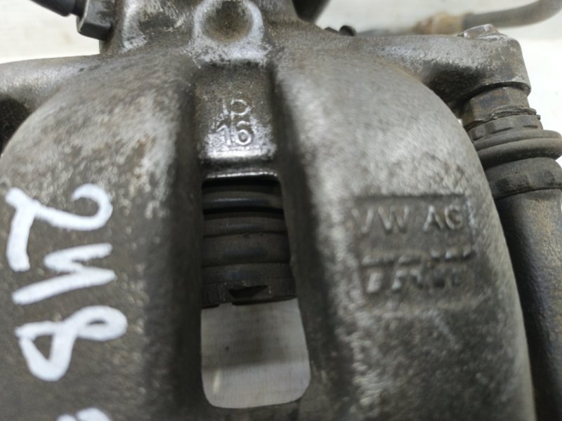 Суппорт Volkswagen Jetta 2008