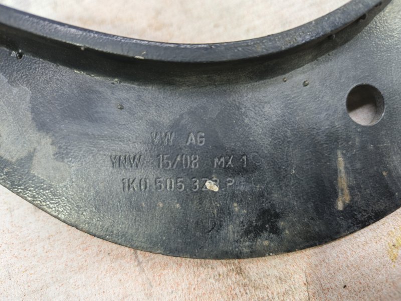 Рычаг Volkswagen Jetta 2008