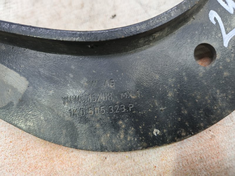 Рычаг Volkswagen Jetta 2008