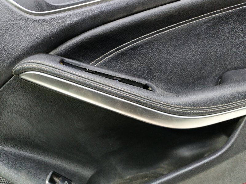 Обшивка двери Mercedes CLA - Class 2015 CLA 180