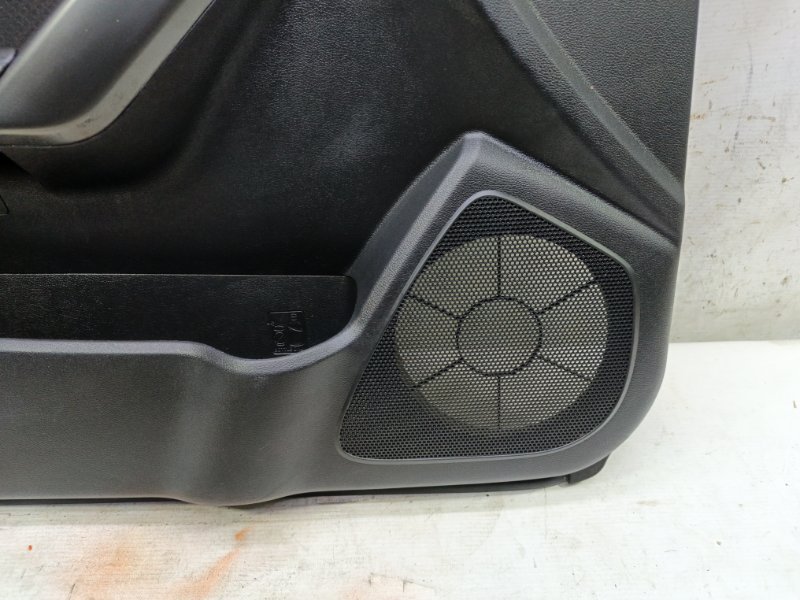 Обшивка двери Kia Cerato 2010 TD