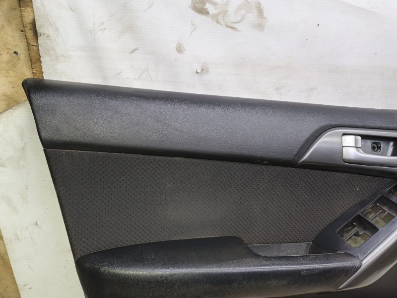 Обшивка двери Kia Cerato 2010 TD