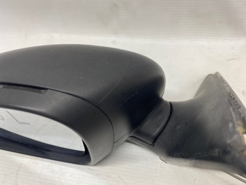 Зеркало Skoda Fabia 2008