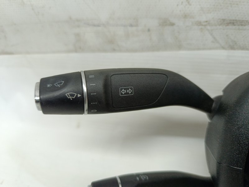 Подрулевой переключатель Mercedes CLA - Class 2015 CLA 180