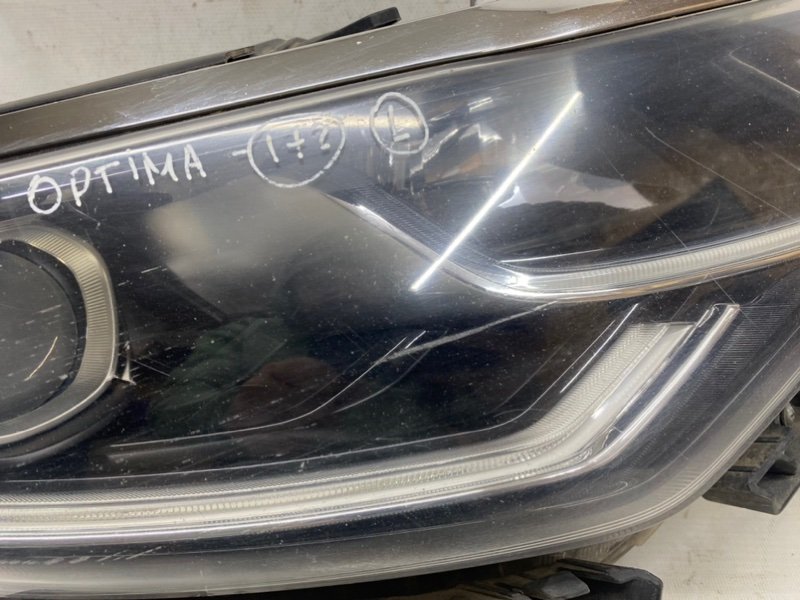 Фара Kia Optima 2019 JF