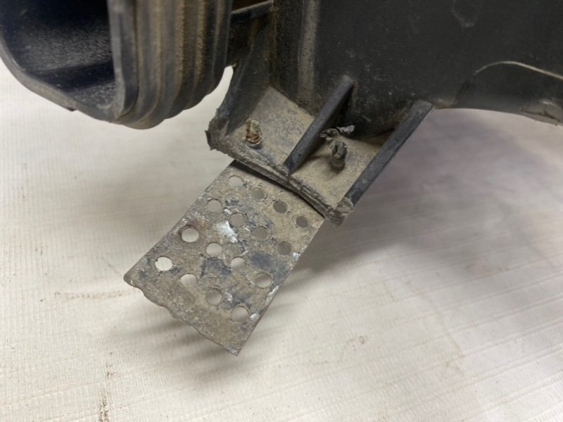 Корпус воздушного фильтра Kia Optima 2020