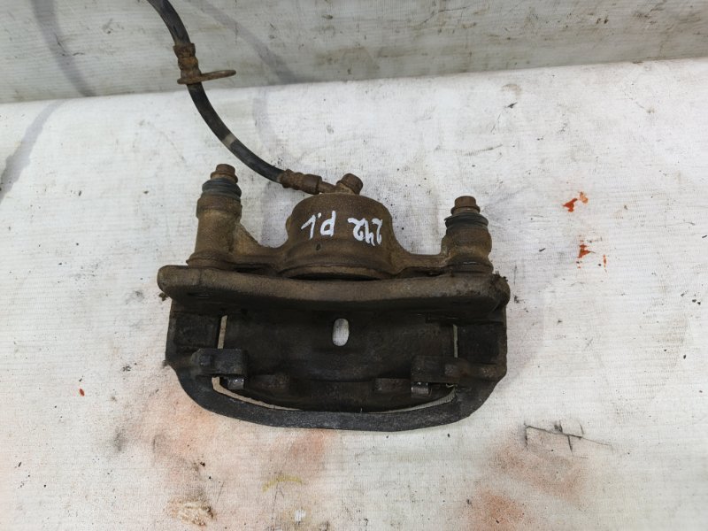 Суппорт TOYOTA Corolla Levin 1993