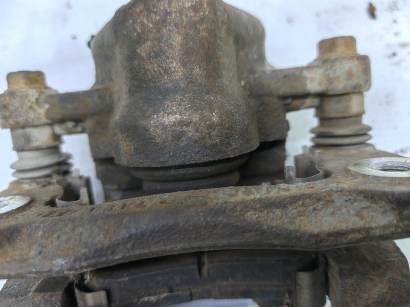 Суппорт Kia Cerato 2010 TD