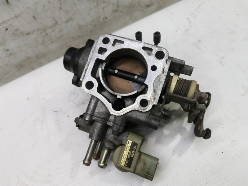 Дроссельная заслонка TOYOTA Corolla Levin 1993