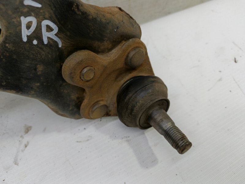 Рычаг TOYOTA Corolla Levin 1993