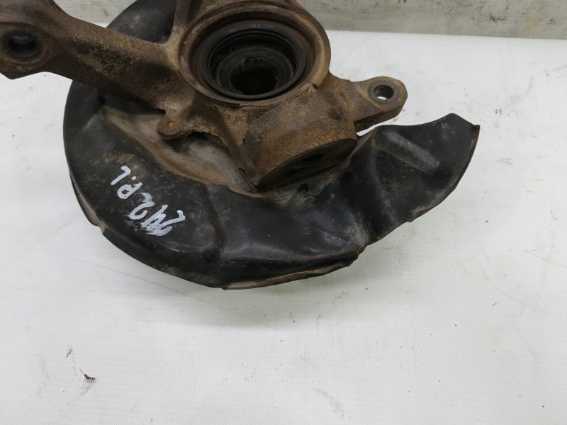 Кулак поворотный TOYOTA Corolla Levin 1993