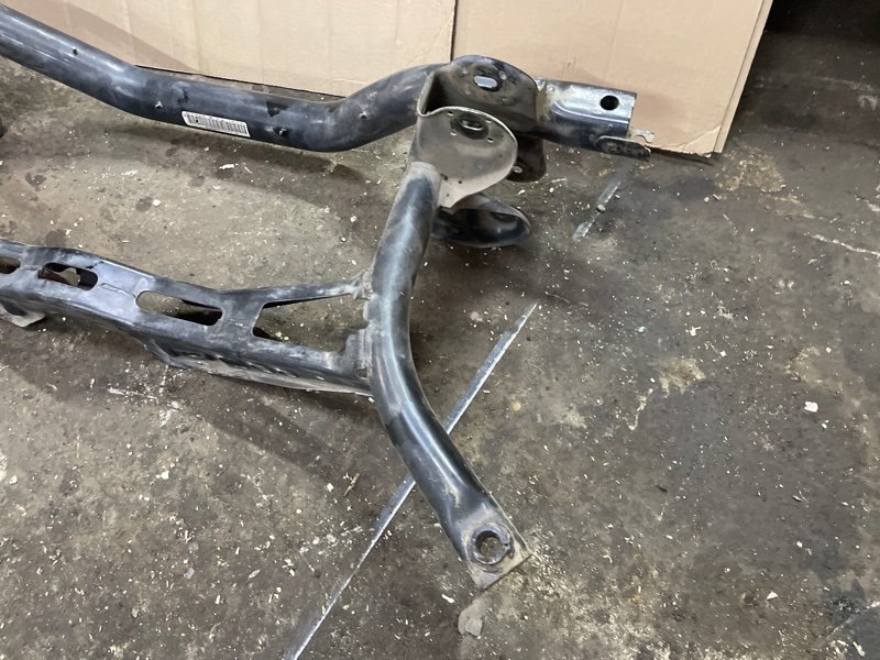 Балка Volkswagen Jetta 2008