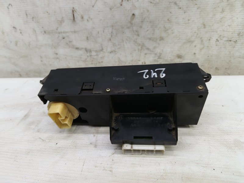 Блок управления климат-контролем TOYOTA Corolla Levin 1993